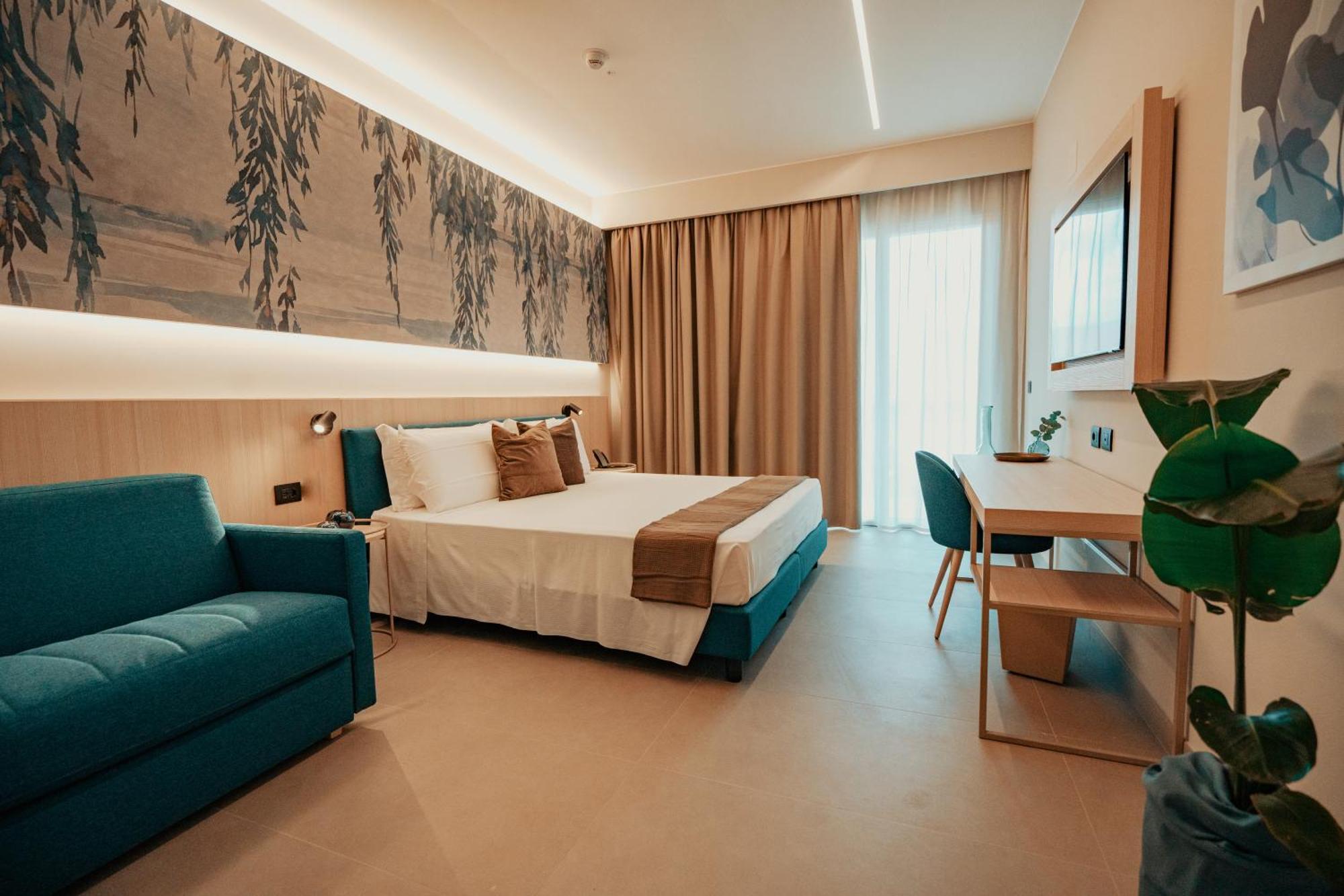 טרמולי Lumia Hotel מראה חיצוני תמונה